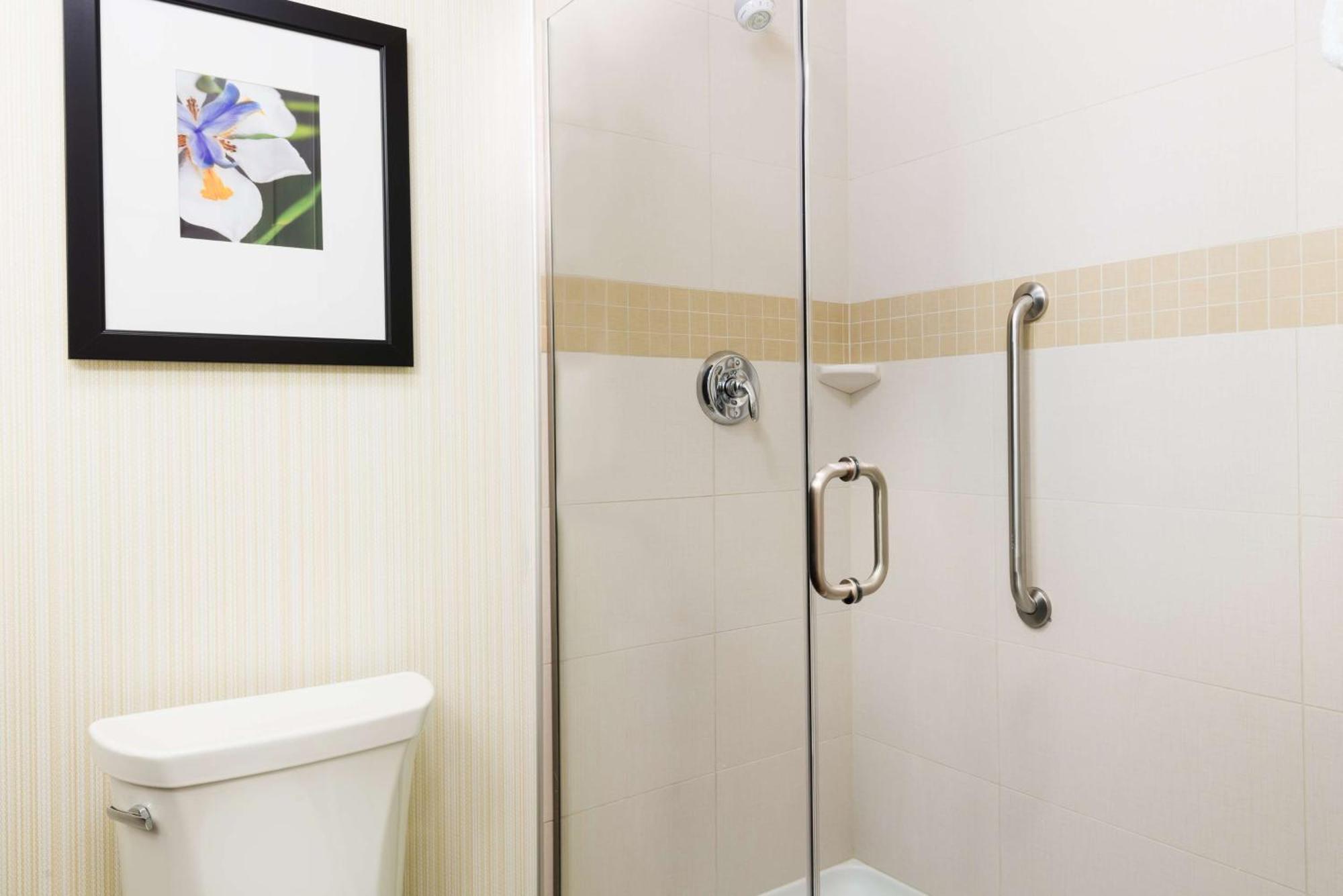 Hilton Garden Inn Wayne Dış mekan fotoğraf
