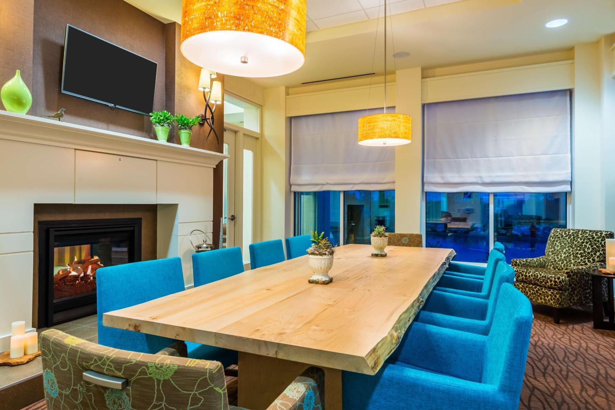 Hilton Garden Inn Wayne Dış mekan fotoğraf